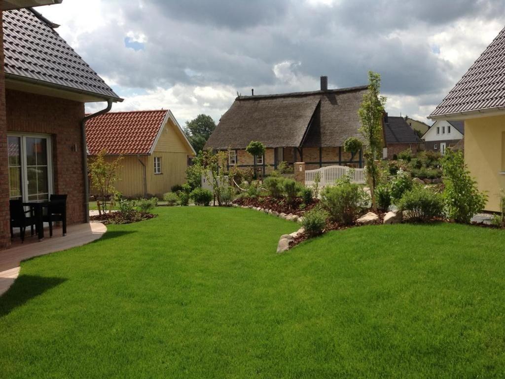 "Sonnenliebe" Ferienhaus Groß Schwansee 外观 照片